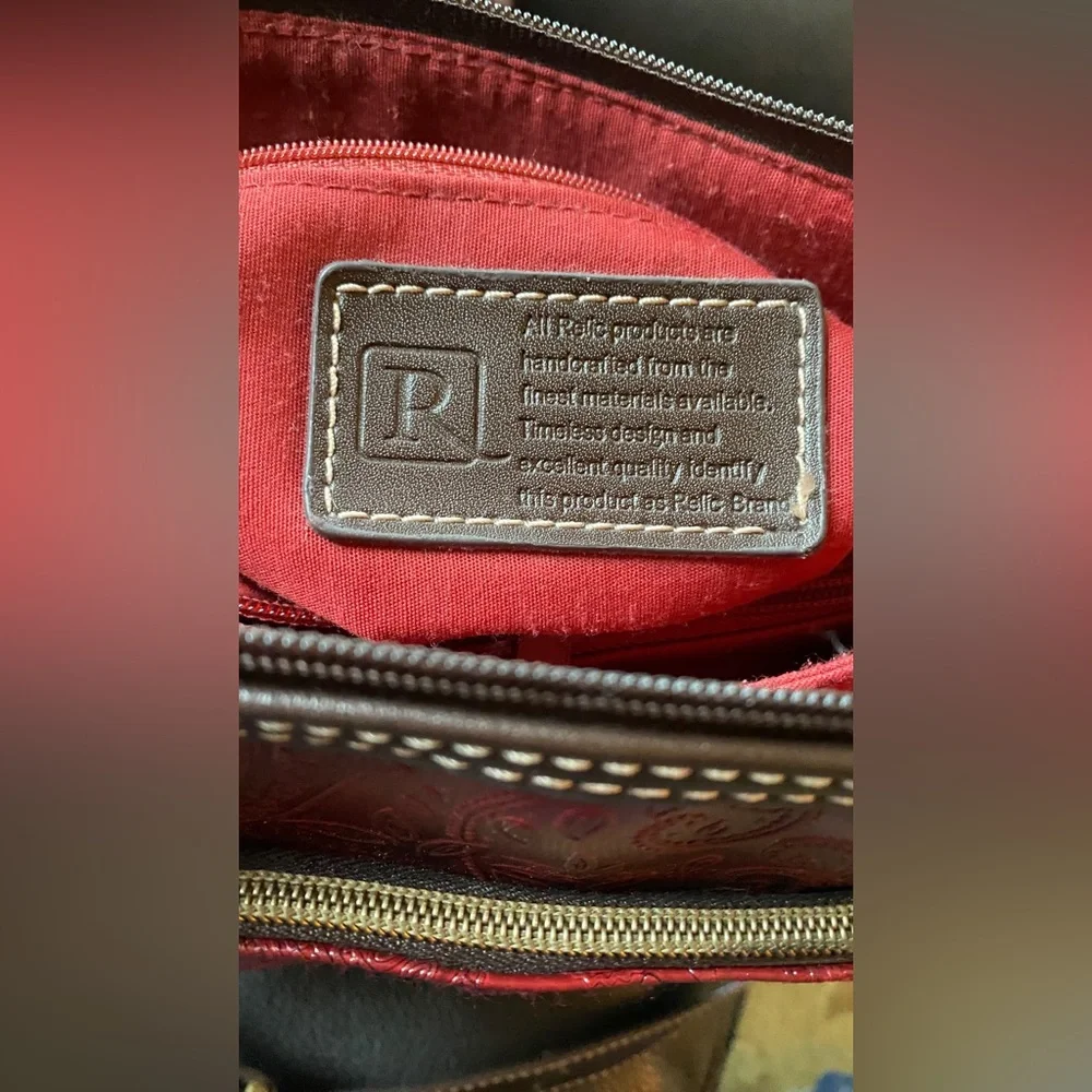 FOSSIL RELIC Burgundy Red Paisley Embossed Faux Leather Hobo Crossbody Bag Purse - Picture 8 of 9